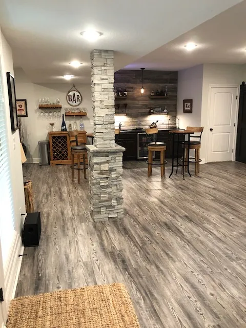 Basements, photo 1 of 18