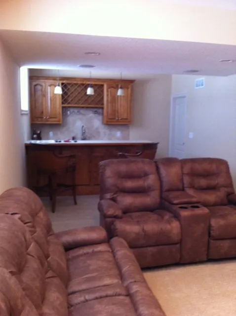 Basements, photo 11 of 18
